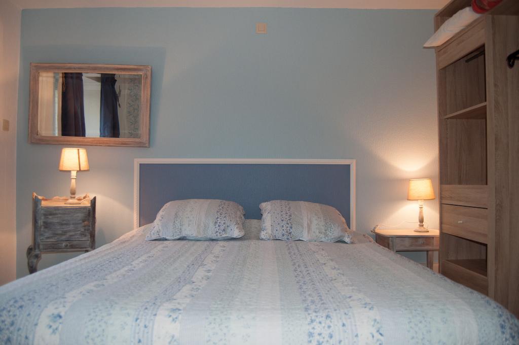 Chambres D'Hotes De La Quairelle Gerpinnes Room photo